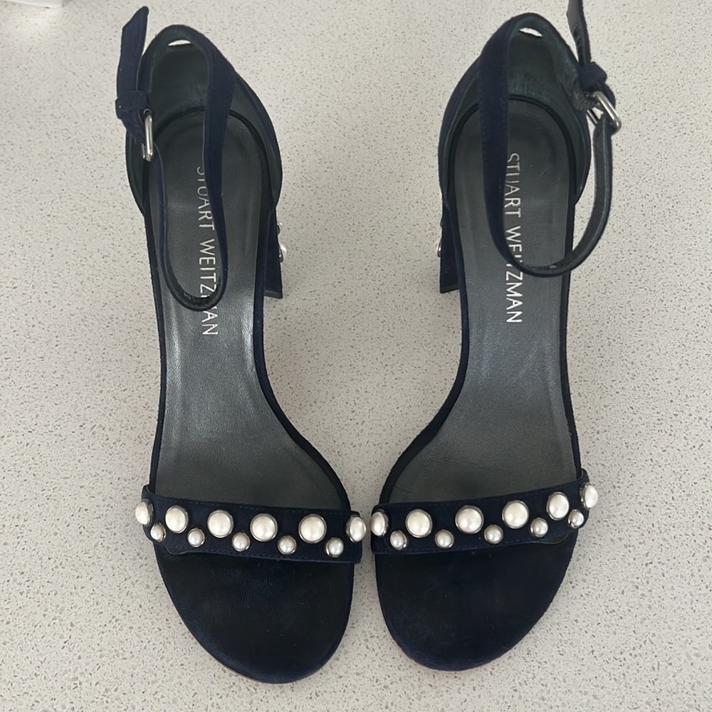 7.5 Women’s Stuart Weitzman Heels with Pearls